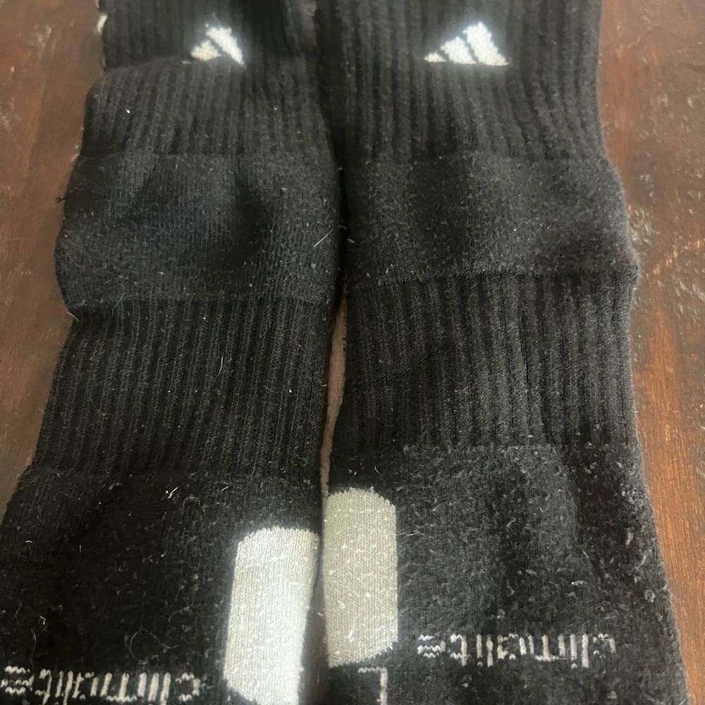 Adidas dominate basketball crew socks large black